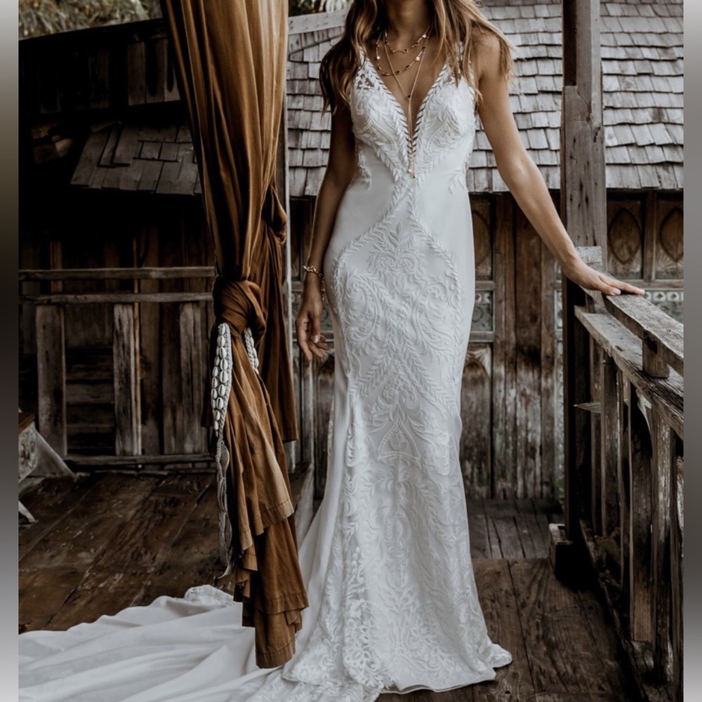 Lovers Society Freja Wedding Gown
